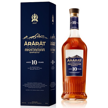 ARARAT 10Y 40% 0,7l (karton)